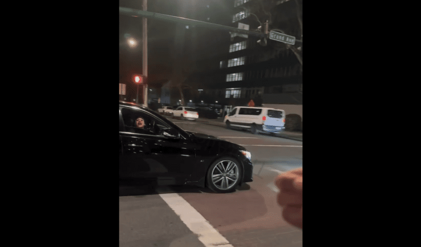 Girl Wanted All The Smoke After She Was Called Out Her Name By Another Girl In Traffic