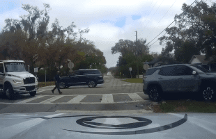 Tow Truck Just Made A Quick $500 After A Wreck Happened Right In Front In Him