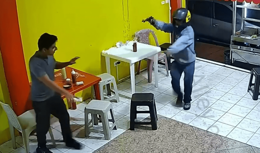 His Phone Was Too Important To Him Not To Get It Back From a Thief