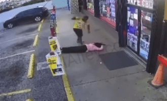 Store Clerk Beaten With A Hammer In Fort Myers Florida