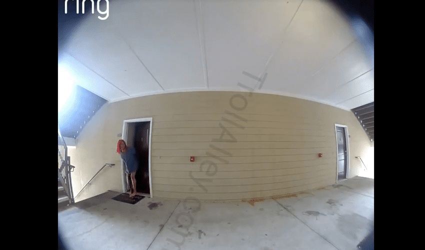 Man Caught His Female Neighbor He Had A Crush On Using The Bathroom Outside Instead Of  Using Her Own Toilet