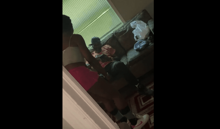 Man Put Hands On His Girlfriend After She Told Him To Go Pick Up His Dead Homie During A Argument