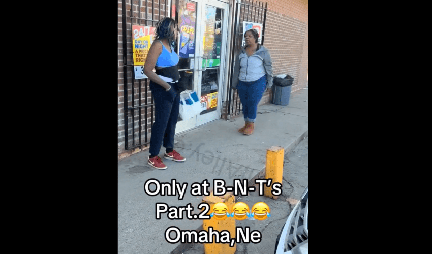 Mother Goes Off On A Addict That Had Her Clothes Half Way Down And Was Smoking In Front Of Her Sons And Instantly Made Her Move Around From In Front Of The Store