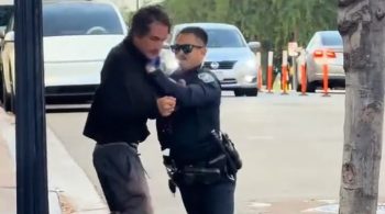 Weak Cop Couldn’t Arrest A Man And Had To Call For Back Up