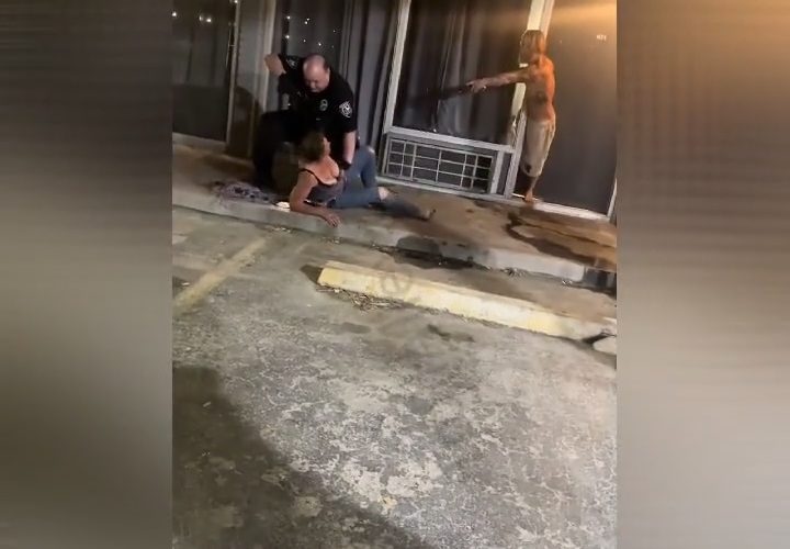 Karen Got Handle By Police For Resisting Arrest After She Was Caught Stealing From A Motel