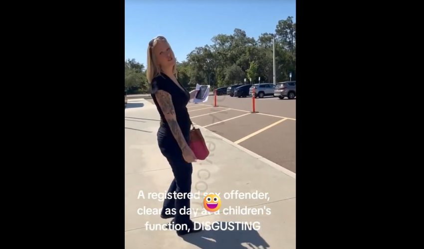 Woman Exposed A Registered Offender After She Came To A School Function And Thought Nobody Was Going To Notice