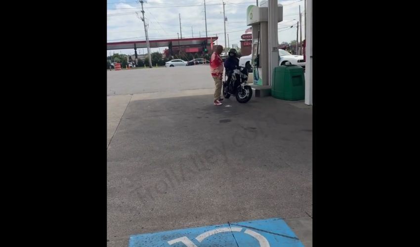 Man Goes Off On A Older Man After He Thought He Was Gonna Check Him Like He Did A White Guy On A Motorcycle