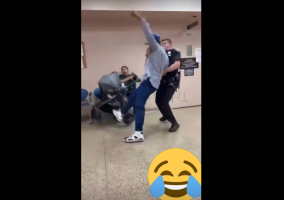 Man Kicks A Random Woman Baby Stroller In The Court House And Got Arrested