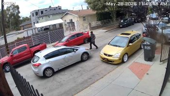 Man Begs His Girl For His EBT Card After She Took It After  She Put Him Out Her Car