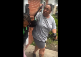 Mother Goes Off And Pulled Her 16 Year Old Daughter Out A 24 Year Old Man House After She Was Caught With Another Grown Man