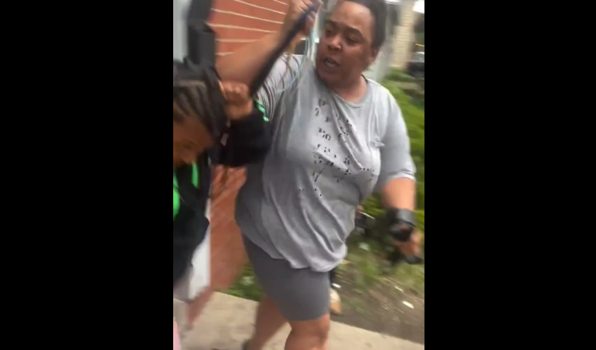 Mother Goes Off And Pulled Her 16 Year Old Daughter Out A 24 Year Old Man House After She Was Caught With Another Grown Man