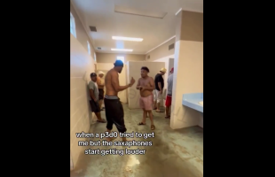 Black Man Put Hands On A Migrant After He Offered His Son $100 To Go To The Bathroom With Him
