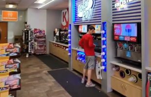Father Confronts A Guy After He Asked His Kids About Drugs
