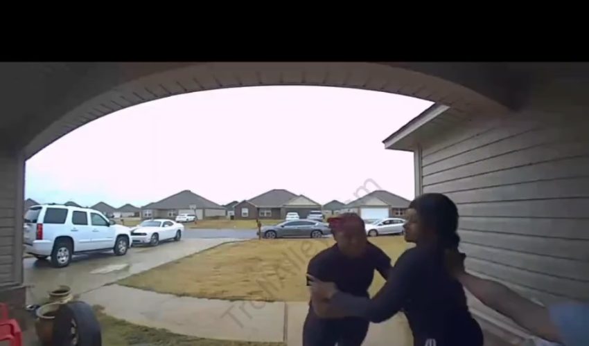 Girl Gets Mad At Her Babyfather After She Seen His New Girlfriend Around Her Child While Co Parenting And This How She Reacted