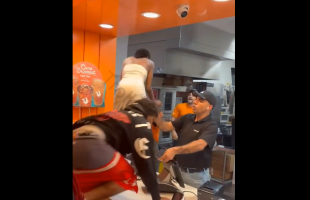 Popeyes Employees Had These Impatient Customers Heated