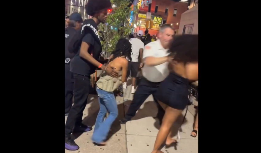 New York Lieutenant Police Officer Pushed A Girl For No Reason During A Altercation