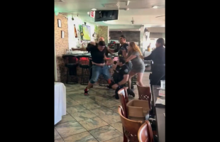 Woman Was Enjoying Dinner With Her Family And Witness This Happen In Front Of Her