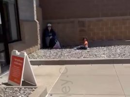 Woman Disrespects A Mother After She Seen Her Sitting In The Shade While Her Son Was Sitting In The Hot Sun