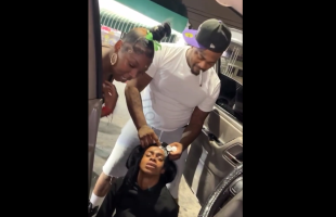 Man Helps A Random Smoker Take Off A Wig That Was Glued To Her Head For Years