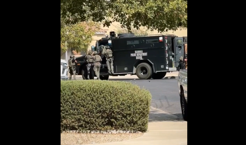 Armored Truck Pulled Up To A Neighborhood To Pick Up A Suspect And Turned Into A War Quick