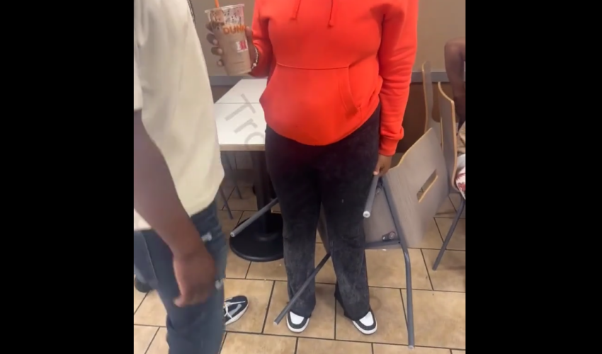 Chicago Girl Throws A Outrage After A Group Of Men Wouldn’t Stop Talking To Her