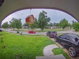 Dude Gets Shot At After He Told A Car To Move Out The Bike Lane