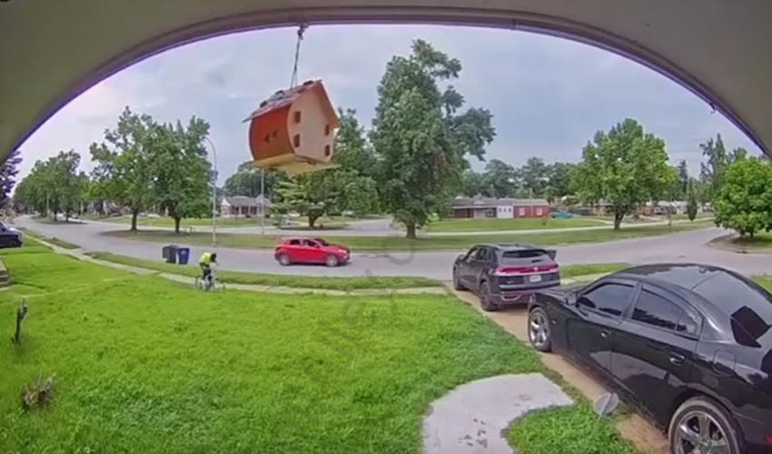 Dude Gets Shot At After He Told A Car To Move Out The Bike Lane