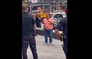 New York Woman Went From Getting Tased To Getting Shot After Running Up On Police Swinging Around Two Knives