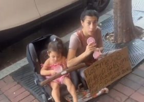 Woman Exposed A Mother After She Seen Her Out On The Streets Pretending To Be Homeless With Her Child To Make Money