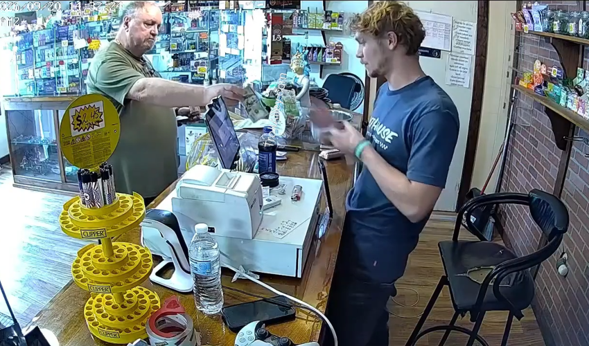 Customer Really Offered A Smoke Shop Employee $100 To Do This To Him