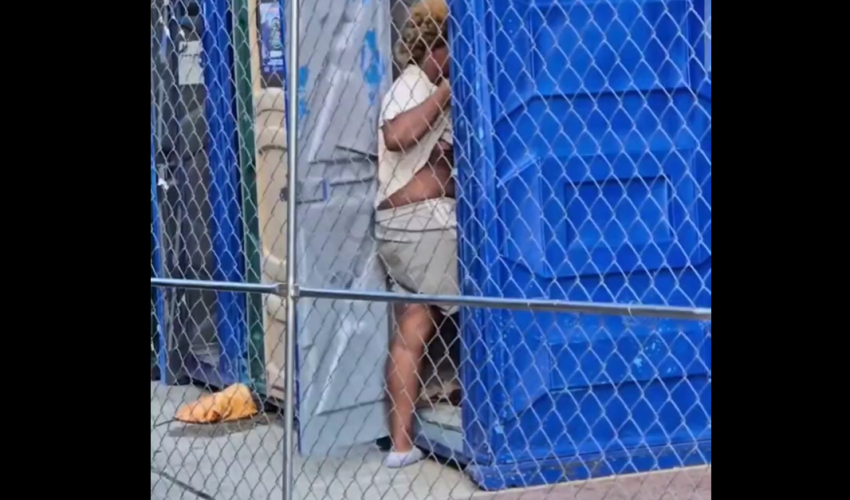 Woman Walked In On A Another Woman In A Porta Toilet And Started Swinging For Stealing Her Money