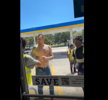 White Dude Gets Mad And Put Hands On A Black Guy For Disrespecting Him After He Tried To Help Him During A Altercation