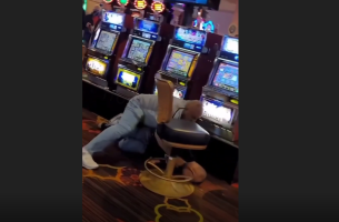Man Gets Dropped At The Casino For For Stealing Another Man Slot Machine