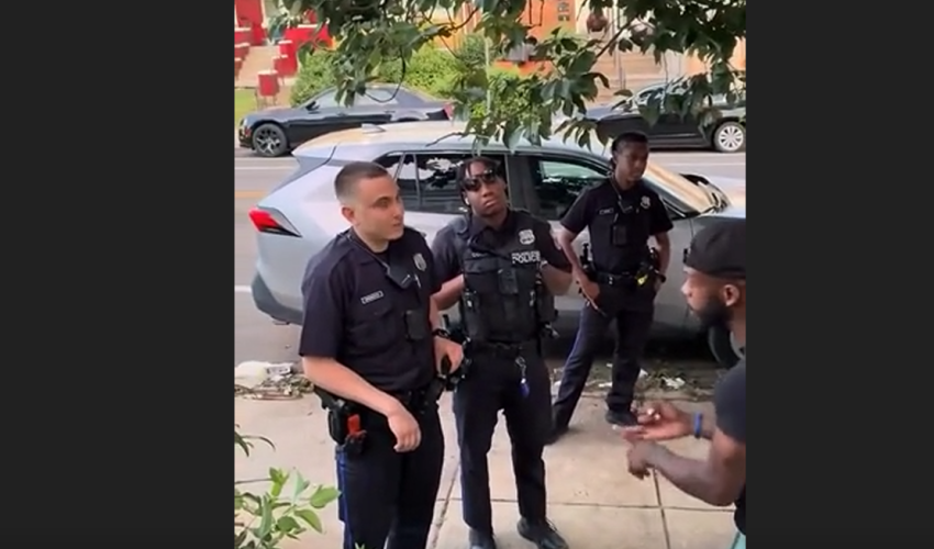 Woman And Her Husband Called Police After A Registered Child Offender Was Living Next Door To Their Kids Without Being Notified And Police Said They Couldn’t Do Anything