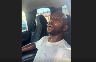 Man Found A Guy Slumped Over And Tried To Wake Him Up By Doing This Because He Was Holding Up Traffic