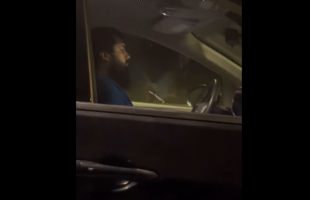 Woman Caught A Man Doing The Weirdest Thing In Traffic While Driving