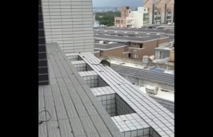 Man Witness A Rat Jump And Took Himself Out While Working On A Building