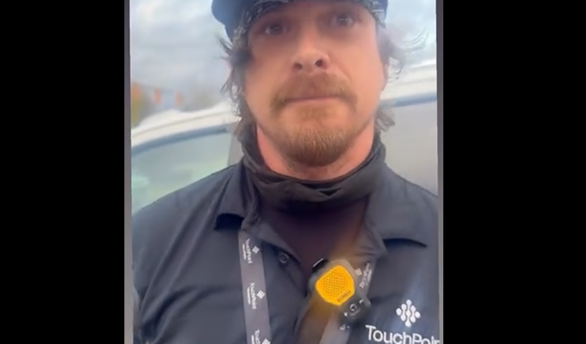 Dude Gets Terrified And Had To Use His Trunk To Get In His Vehicle After A Guy Confronted Him About Throwing A Drink In A Woman Face