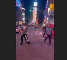 Latenight New York Drama Between Two Men On The Streets