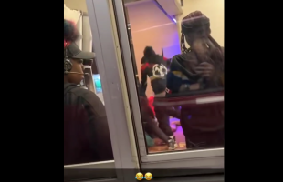 Dude Caught Employees Stomping Customer Out While Going Thru The Taco Bell Drive Thru