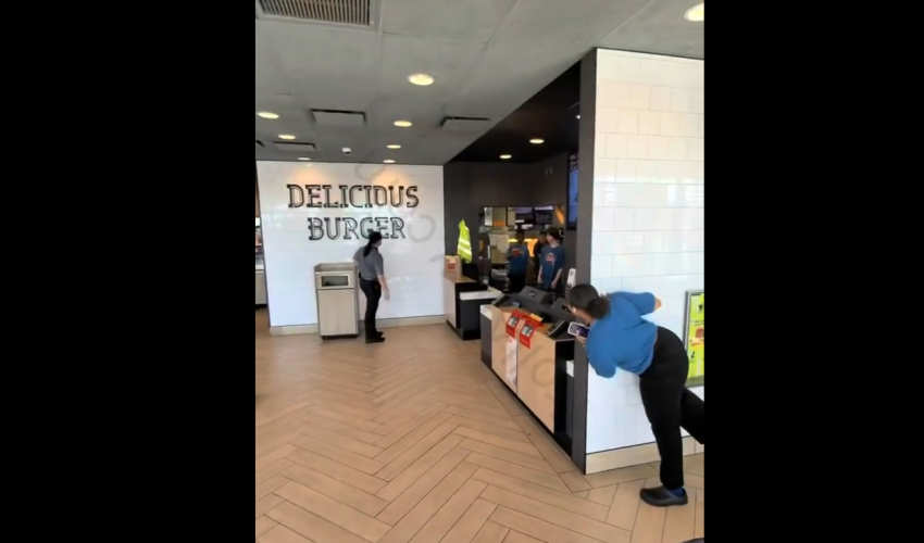 Mcdonalds Employee Gets Told To Clock Out By Manager After He Got Caught Punching The Wall Because He Was Mad