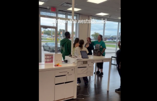 Mother And Daughter Gets Into A Altercation With A Girl At  T-mobile Store