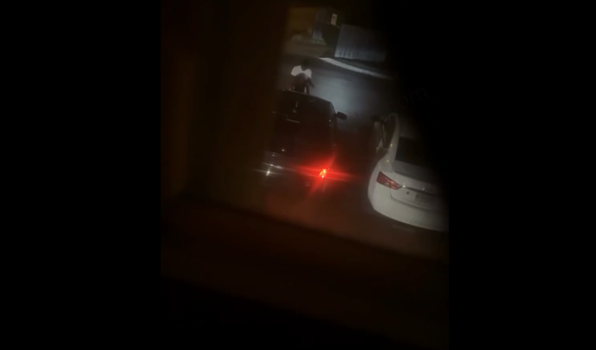 Dude Caught A Couple Outside His Apartment At Night Doing The Unthinkable