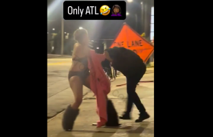 Woman Put Hands On Her Boyfriend After He Wouldn’t Give Her Phone Back