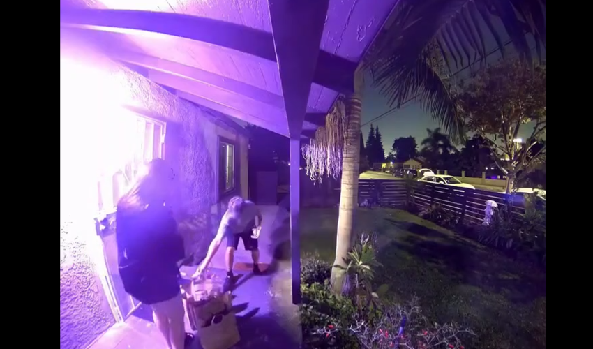 Doordash Driver Rejects Hug From Instagram Model And She Started Twerking And He Still Wasn’t Interested