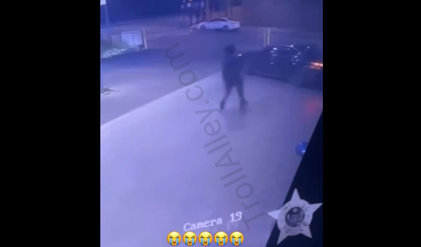 Dude Falls Out The Car After He Tried To Get In After Spinning The Block