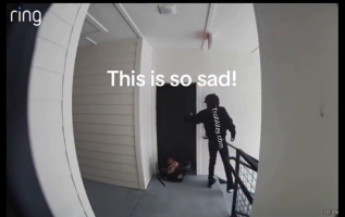 Dude Leaves Both Of His Kids By His Babymother Door Because He Was Tired Of Them