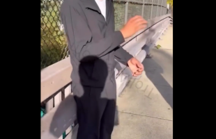 Dude Begs For Forgiveness After His Opps Approach Him For Saying He Was Smoking Jeffery
