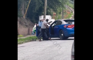Police Tried To Get Stolen Store Items Back From A Man But Gets Attacked In The Process
